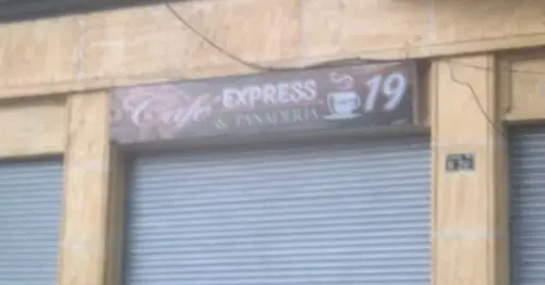 CAFE EXPRESS & PANADERIA LA 19 CAFE EXPRESS & PANADERIA LA 19